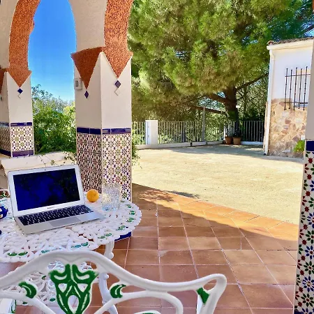 Casa Trassierra: 3-bedroom Retreat With Seasonal Shared Pool