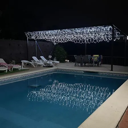 Trassierrarooms - Casa A 10 Min De 3 Piscina Compartida דירה