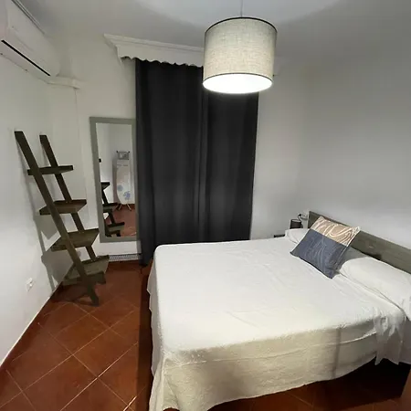 Trassierrarooms - Casa A 10 Min De 3 Piscina Compartida דירה